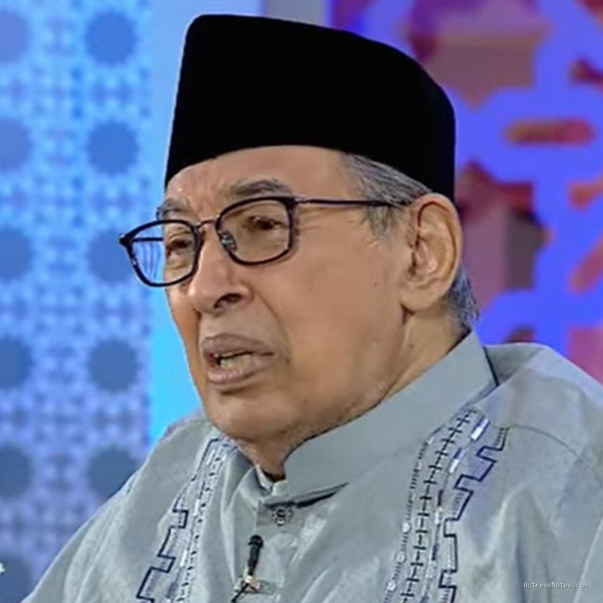 Biodata Quraish Shihab: Agama, Keluarga, Pasangan, Fakta dan Karir