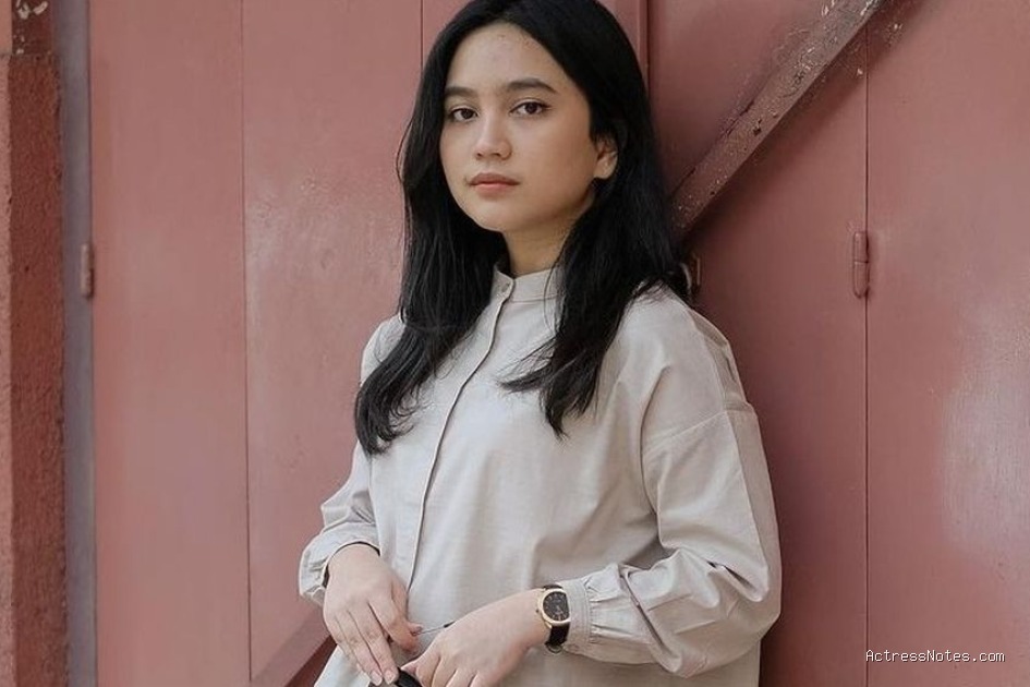 Biodata Rachel Amanda: Agama, Keluarga, Pacar, Fakta dan Karir