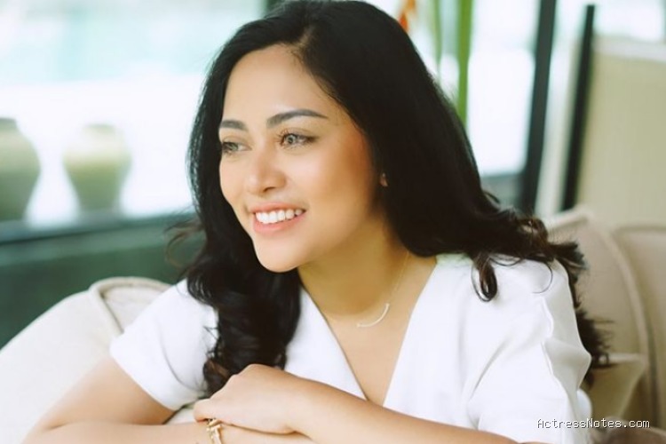 Biodata Rachel Vennya: Agama, Keluarga, Pacar, Fakta dan Karir
