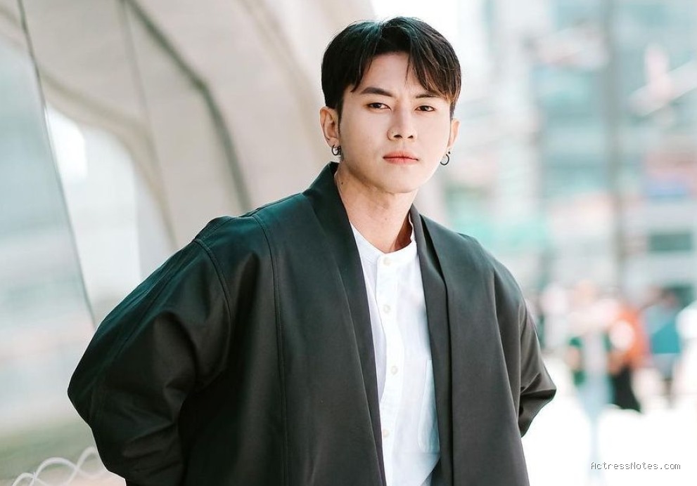 Biodata Rafael Tan: Agama, Keluarga, Pacar, Fakta dan Karir
