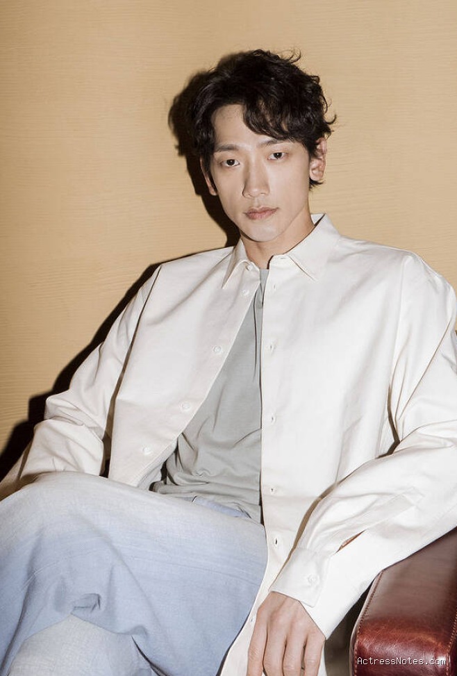 Biodata Rain: Agama, Keluarga, Pacar, Fakta dan Karir