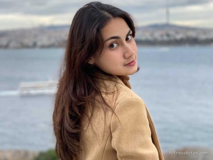 Biodata Raisya Bawazier: Agama, Keluarga, Pacar, Fakta dan Karir