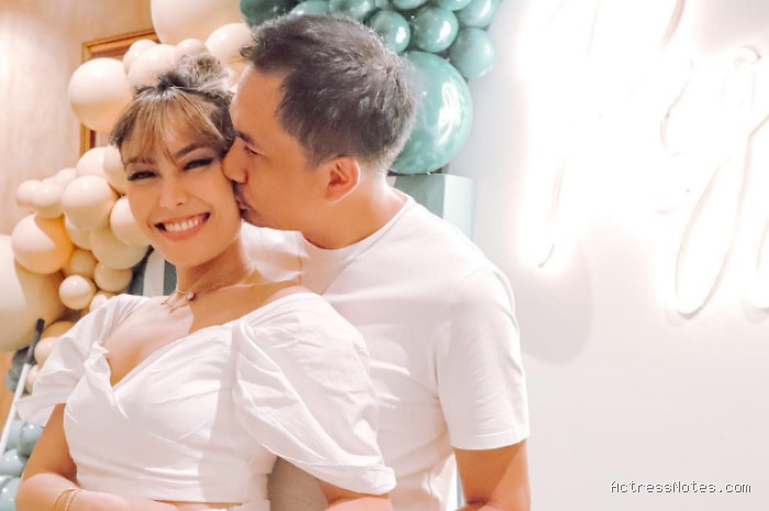 Biodata Regi Datau: Agama, Keluarga, Pacar, Fakta dan Karir