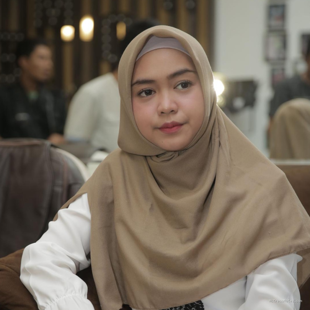 Biodata Ria Ricis: Agama, Keluarga, Pacar, Fakta dan Karir Biodata Ria Ricis: Agama, Keluarga, Pacar, Fakta dan Karir