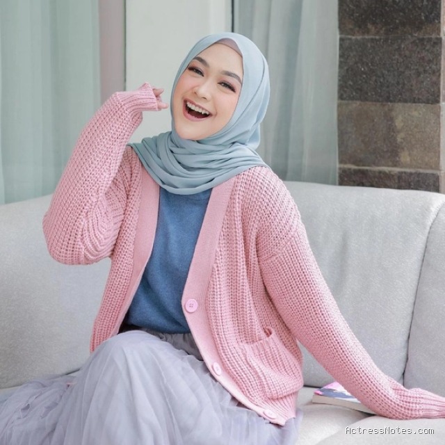 Biodata Ria Ricis: Agama, Keluarga, Pacar, Fakta dan Karir