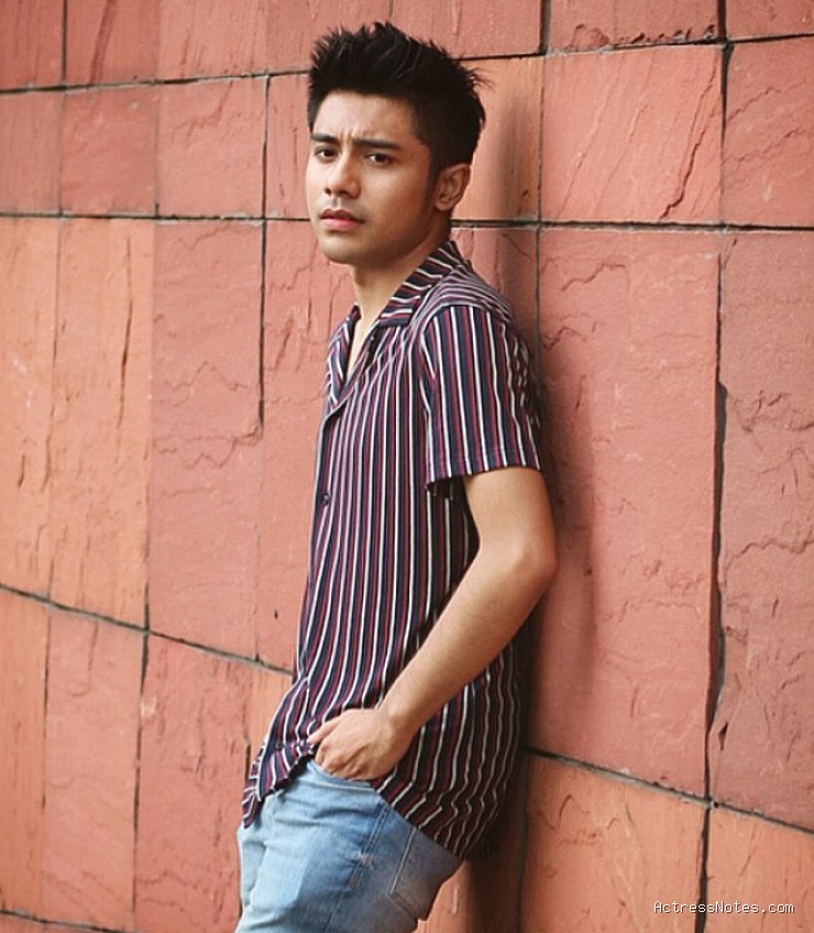 Biodata Riza Syah: Agama, Keluarga, Pacar, Fakta dan Karir