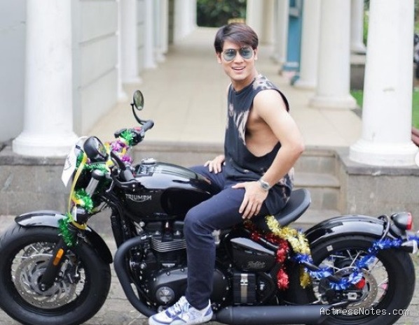 Biodata Rizky Billar: Agama, Keluarga, Pacar, Fakta dan Karir