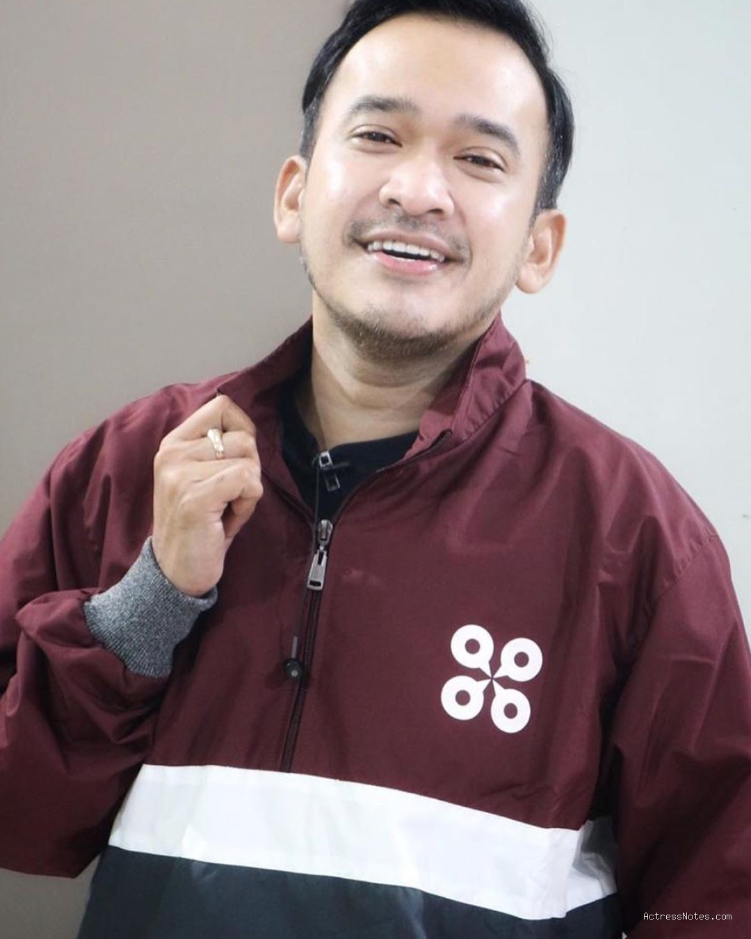 Biodata Ruben Onsu: Agama, Keluarga, Pacar, Fakta dan Karir