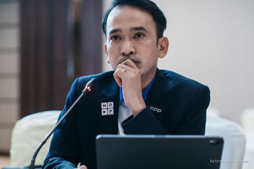 Biodata Ruben Onsu: Agama, Keluarga, Pacar, Fakta dan Karir