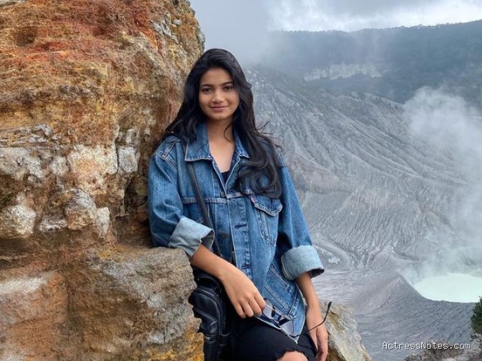 Biodata Safira Ratu Sofya: Agama, Keluarga, Pacar, Fakta dan Karir