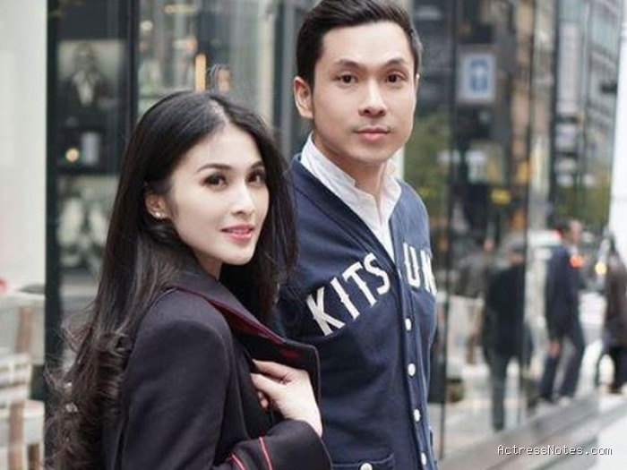 Biodata Sandra Dewi: Agama, Keluarga, Pacar, Fakta dan Karir