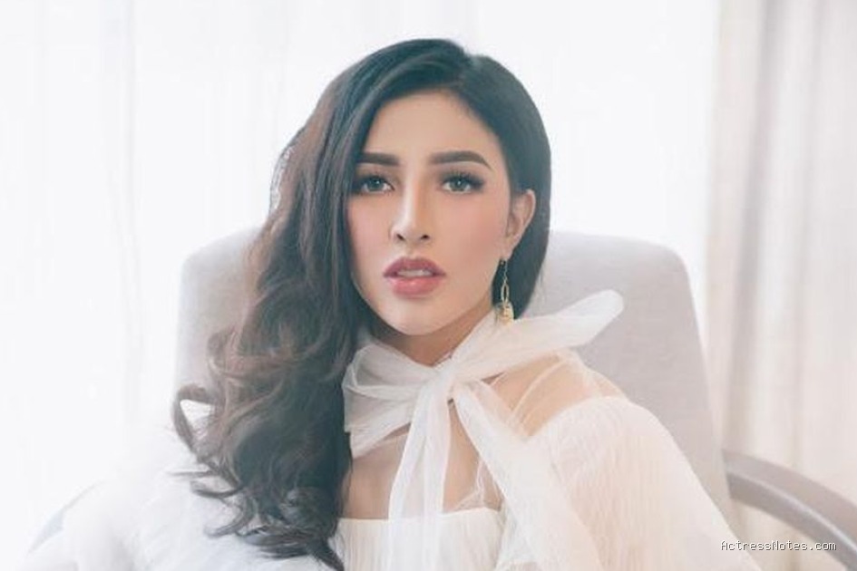 Biodata Shandy Purnamasari: Agama, Keluarga, Pacar, Fakta dan Karir