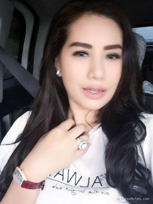 Biodata Shinta Bachir: Agama, Keluarga, Pacar, Fakta dan Karir