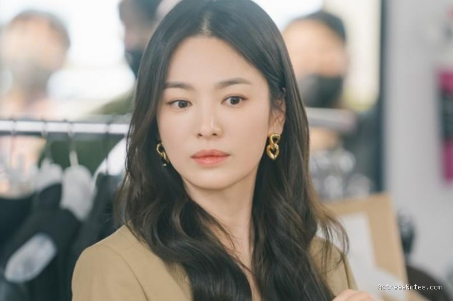 Biodata Song Hye Kyo: Agama, Keluarga, Pacar, Fakta dan Karir