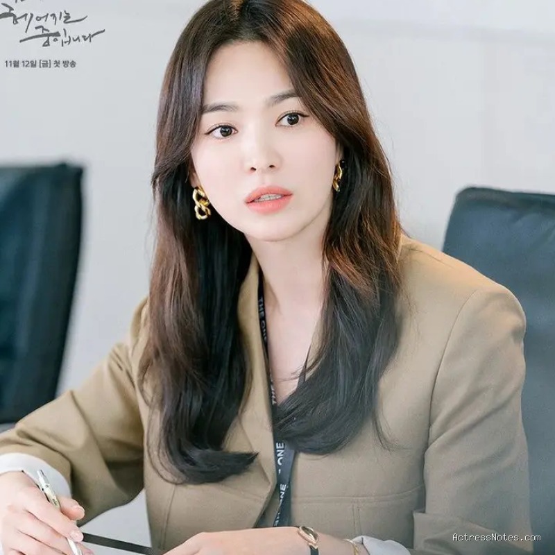 Biodata Song Hye Kyo: Agama, Keluarga, Pacar, Fakta dan Karir