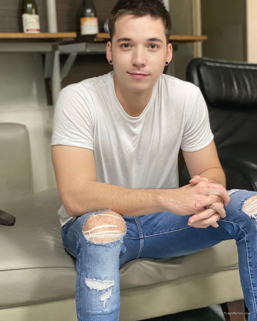 Biodata Stefan William: Agama, Keluarga, Pacar, Fakta dan Karir