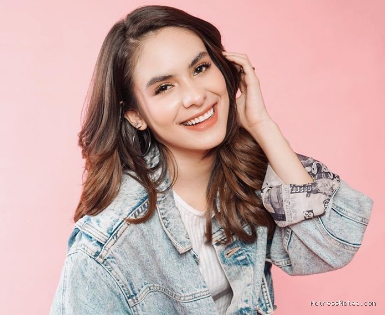 Biodata Steffi Zamora: Agama, Keluarga, Pacar, Fakta dan Karir