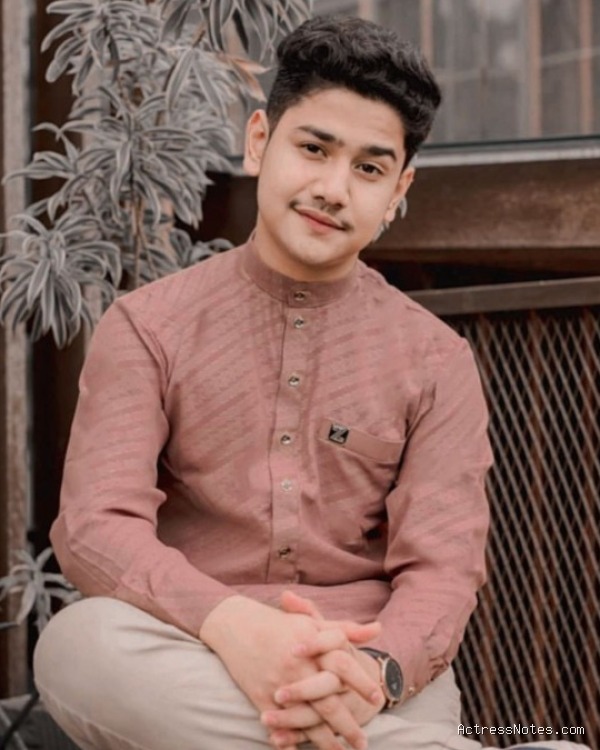 Biodata Syakir Daulay: Agama, Keluarga, Pacar, Fakta dan Karir