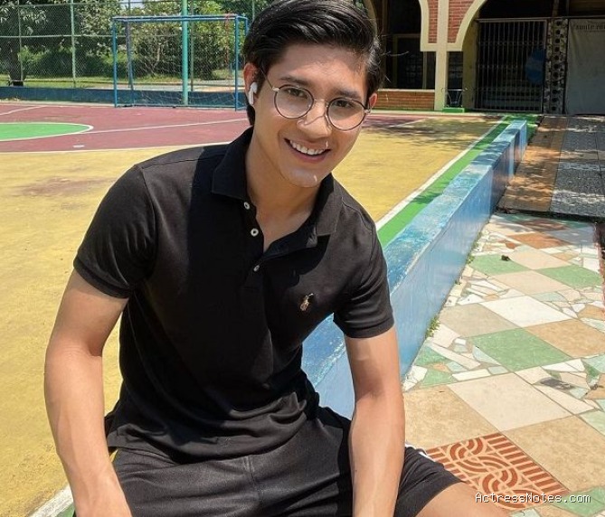 Biodata Teuku Rassya: Agama, Keluarga, Pacar, Fakta dan Karir