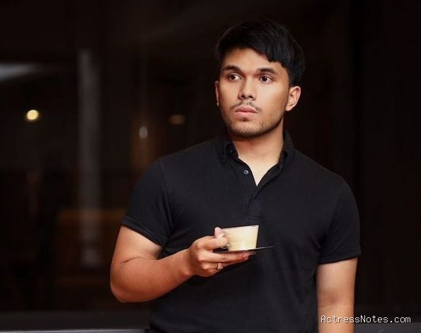Biodata Thariq Halilintar: Agama, Keluarga, Pacar, Fakta dan Karir