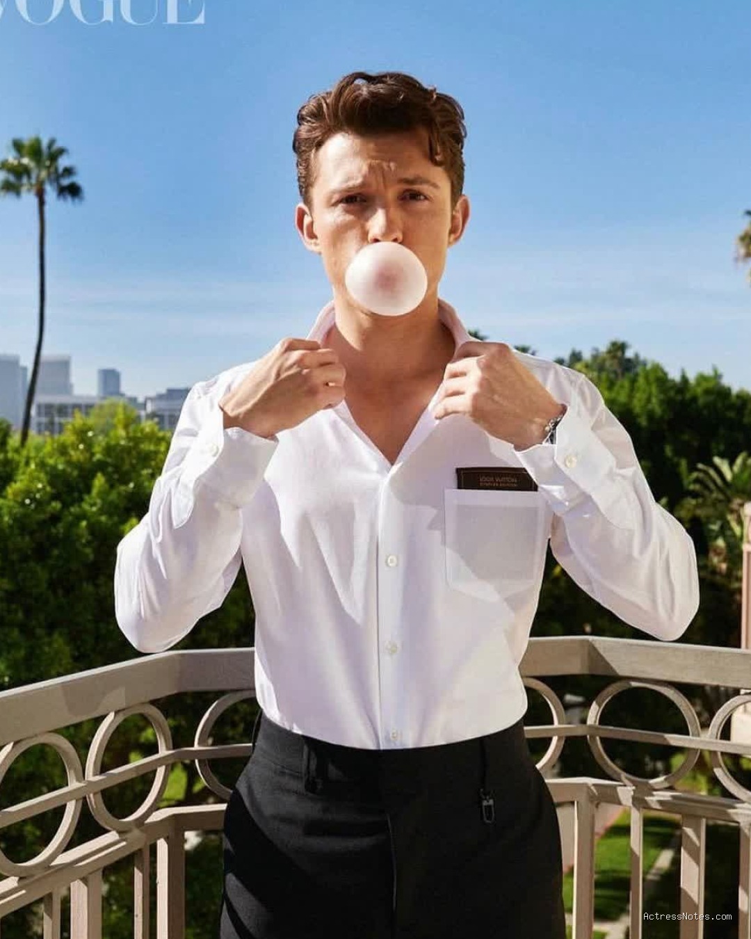 Biodata Tom Holland: Agama, Keluarga, Pacar, Fakta dan Karir