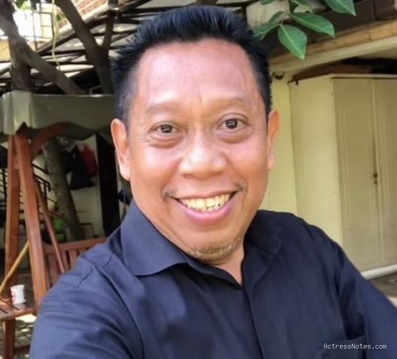 Biodata Tukul Arwana: Agama, Keluarga, Pacar, Fakta dan Karir