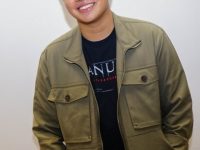 Umay Shahab: Biodata, Agama, Keluarga, Pacar, Fakta & Karir