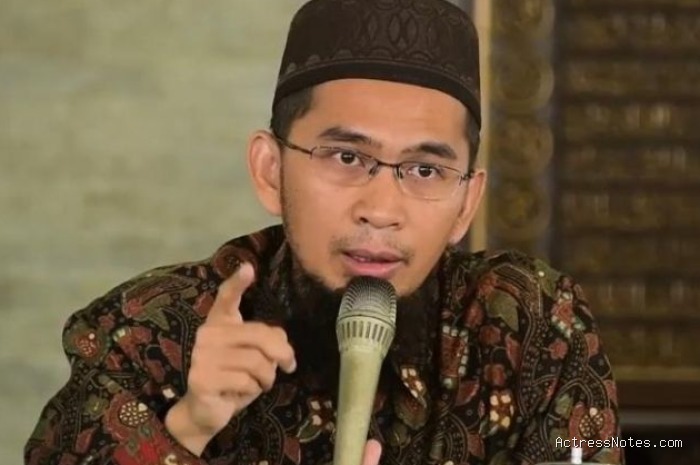Biodata Ustadz Adi Hidayat: Agama, Keluarga, Pasangan, Fakta dan Karir