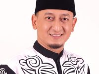 Ustadz Zacky Mirza: Agama, Keluarga, Pasangan, Fakta & Karir