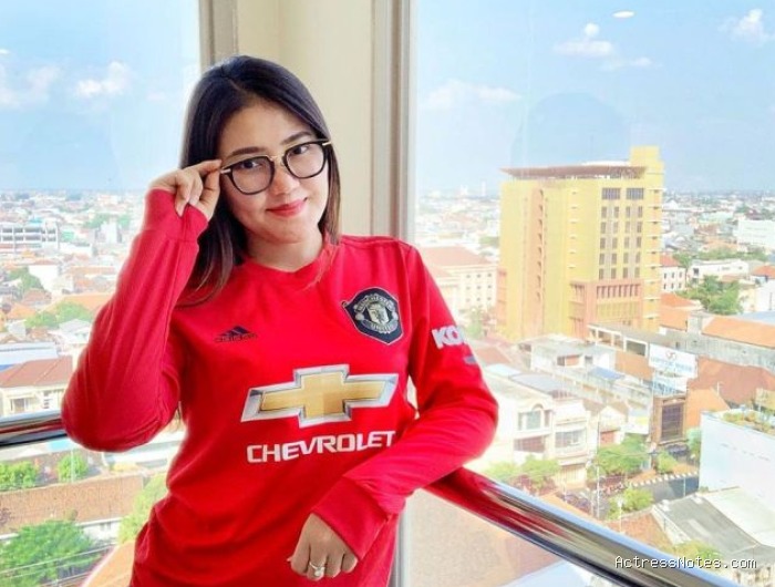 Biodata Via Vallen: Agama, Keluarga, Pacar, Fakta dan Karir