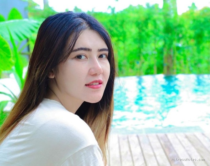 Biodata Via Vallen: Agama, Keluarga, Pacar, Fakta dan Karir