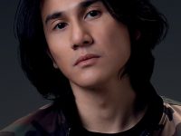Vino G Bastian: Agama, Keluarga, Pacar, Fakta & Karir Lengkap