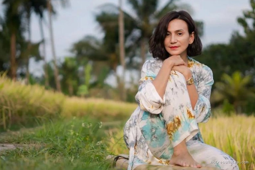 Biodata Wanda Hamidah: Agama, Keluarga, Pacar, Fakta dan Karir
