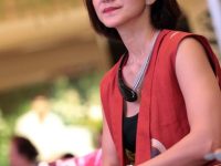 Wanda Hamidah: Agama, Keluarga, Pacar, Fakta & Karir Terungkap