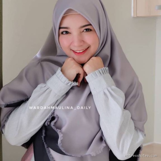 Biodata Wardah Maulina: Agama, Keluarga, Pacar, Fakta dan Karir