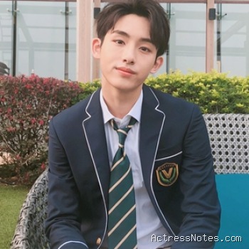 Biodata Winwin NCT: Agama, Keluarga, Pacar, Fakta dan Karir