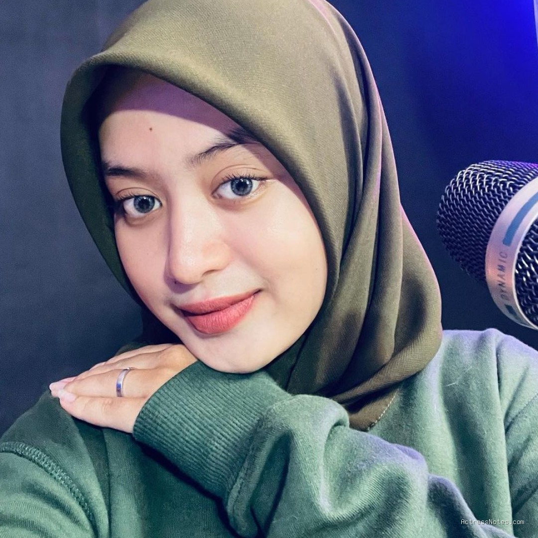 Biodata Woro Widowati: Agama, Keluarga, Pacar, Fakta dan Karir