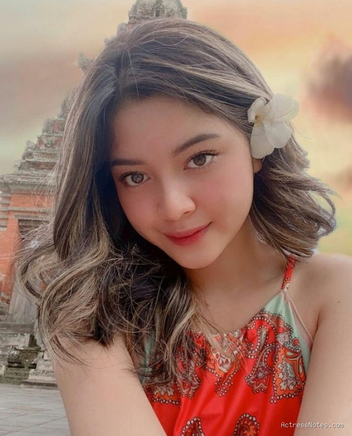 Biodata Yoriko Angeline: Agama, Keluarga, Pacar, Fakta dan Karir