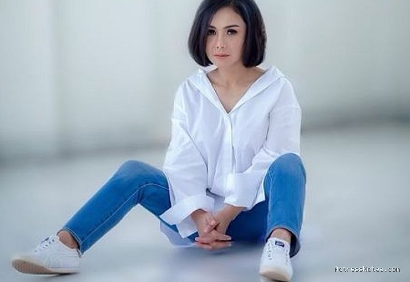 Biodata Yuni Shara: Agama, Keluarga, Pacar, Fakta dan Karir