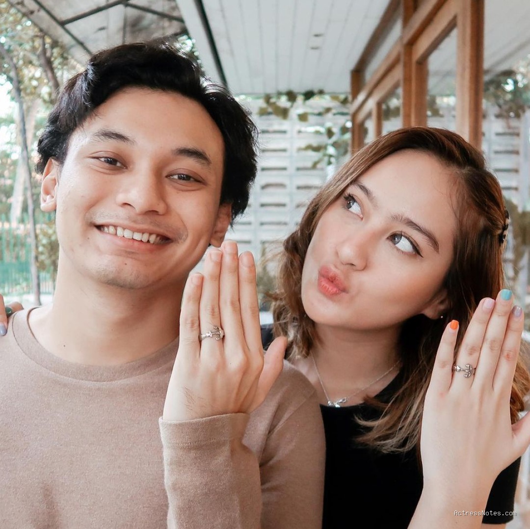 Biodata Yusuf Mahardika: Agama, Keluarga, Pacar, Fakta dan Karir Biodata Yusuf Mahardika: Agama, Keluarga, Pacar, Fakta dan Karir