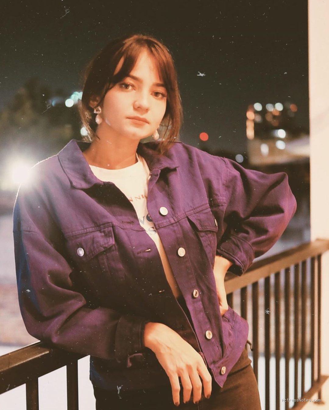 Profil dan Biodata Lengkap Enzy Storia, Aktris dan Presenter