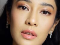 profil-dian-sastrowardoyo-perjalanan-karier-film-dan-prestasi-42732 Photo by editorial.femaledaily.com - Profil Dian Sastrowardoyo: Perjalanan Karier, Film, dan Prestasi