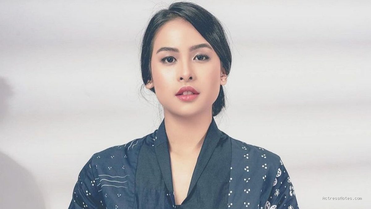Profil Lengkap Maudy Ayunda: Pendidikan, Karier, dan Agama