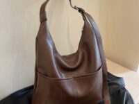merk-shoulder-bag-kulit-minimalis-han-so-hee-yang-cocok-buat-kuliah-dan-kerja-58865 Photo by shopee.co.id - Merk Shoulder Bag Kulit Minimalis Han So Hee yang Cocok Buat Kuliah dan Kerja