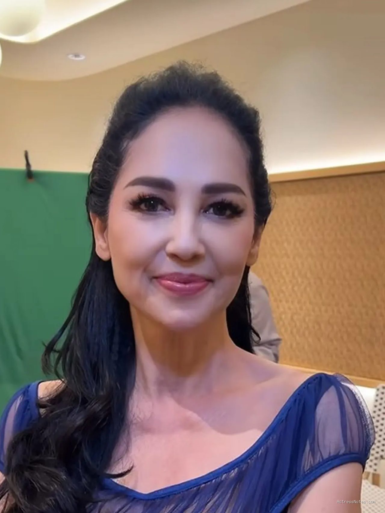 Profil Biodata Meriam Bellina dan Daftar Penghargaan Film Klasik