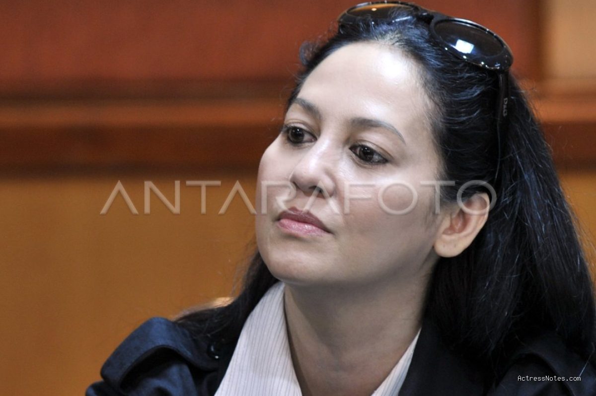 Profil Biodata Meriam Bellina dan Daftar Penghargaan Film Klasik