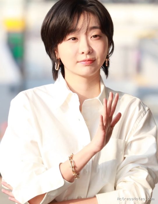 Profil dan Biodata Kim Da Mi: Karier Film serta Serial Populer