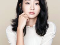 Photo by wallpapercave.com - Profil dan Biodata Kim Da Mi: Karier Film serta Serial Populer