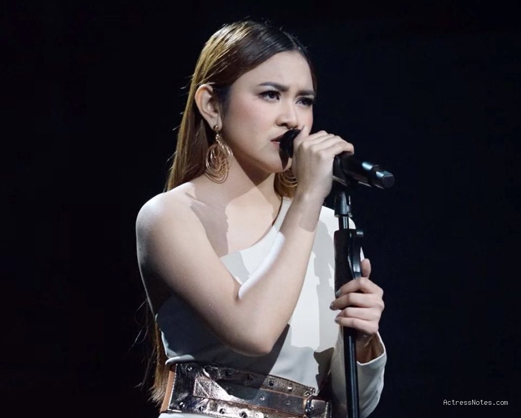 Photo by dailysia.com - Profil dan Biodata Mahalini Raharja: Karier Musik hingga Agama