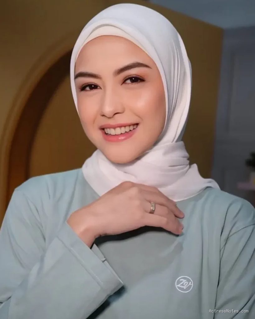 Profil dan Biodata Revalina S Temat: Karier Film Religi hingga FTV